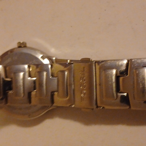 Watch - Picture 4 of 4